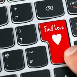 Wie Sie als Single über 50 einen Partner finden